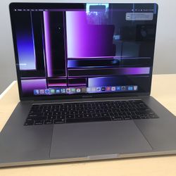 15” MacBook Pro Touch Bar 