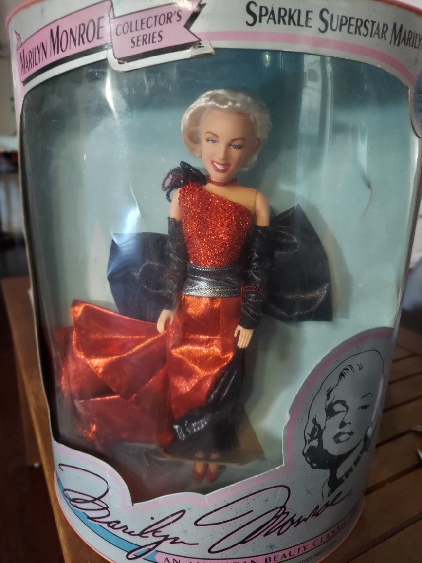 Vintage Marilyn Collectors Series