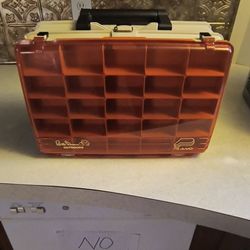 Tackle Box ( Rare Bill Dance Edition)