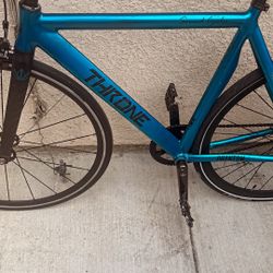 Throne Fixie Bike 