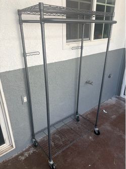 Clothes rack