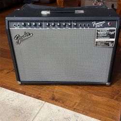Fender  Frontman 212R