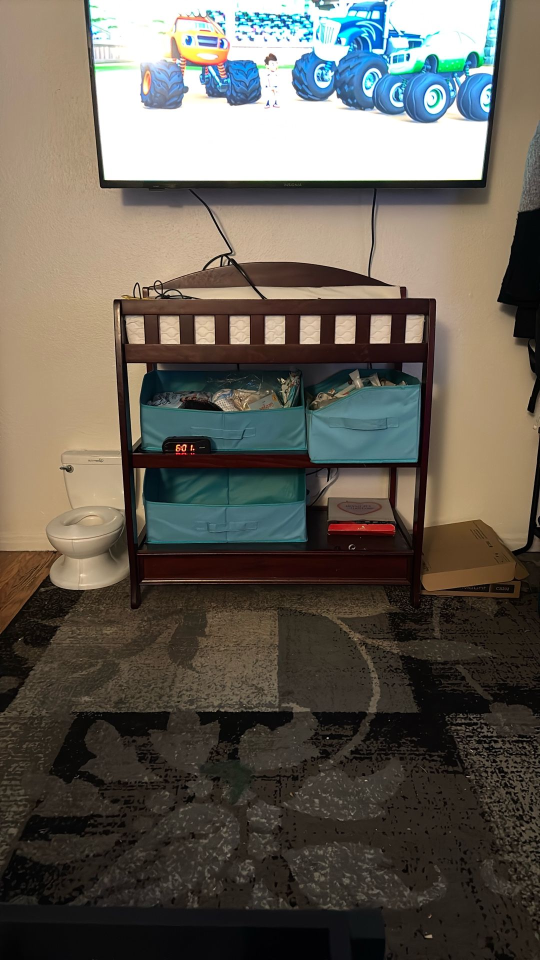 Changing Table W Mattress 