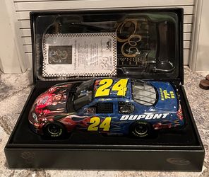 Jeff Gordon Historical 2007 77th Win Tribute 1/24 Elite Car