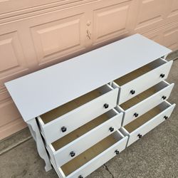 Wide Dresser