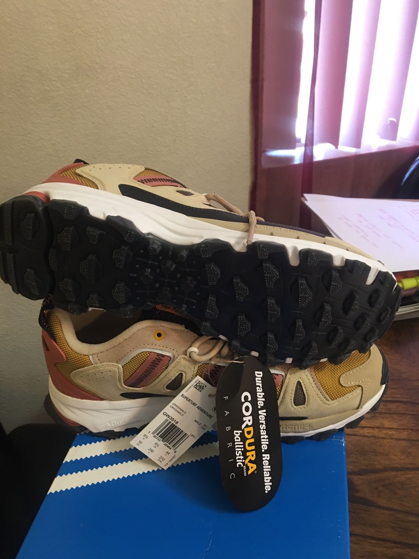 Tenis Nuevos Size 10 De Hombre Marca Adidas New Never Used