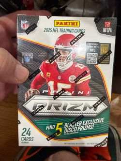 2 2025 Panini Prizm NFL Trading Cards Blaster Box