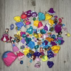 Princess With Dresses And Toys