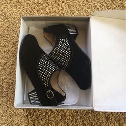 Kids Shoes / Boots, Brand New, Size 1