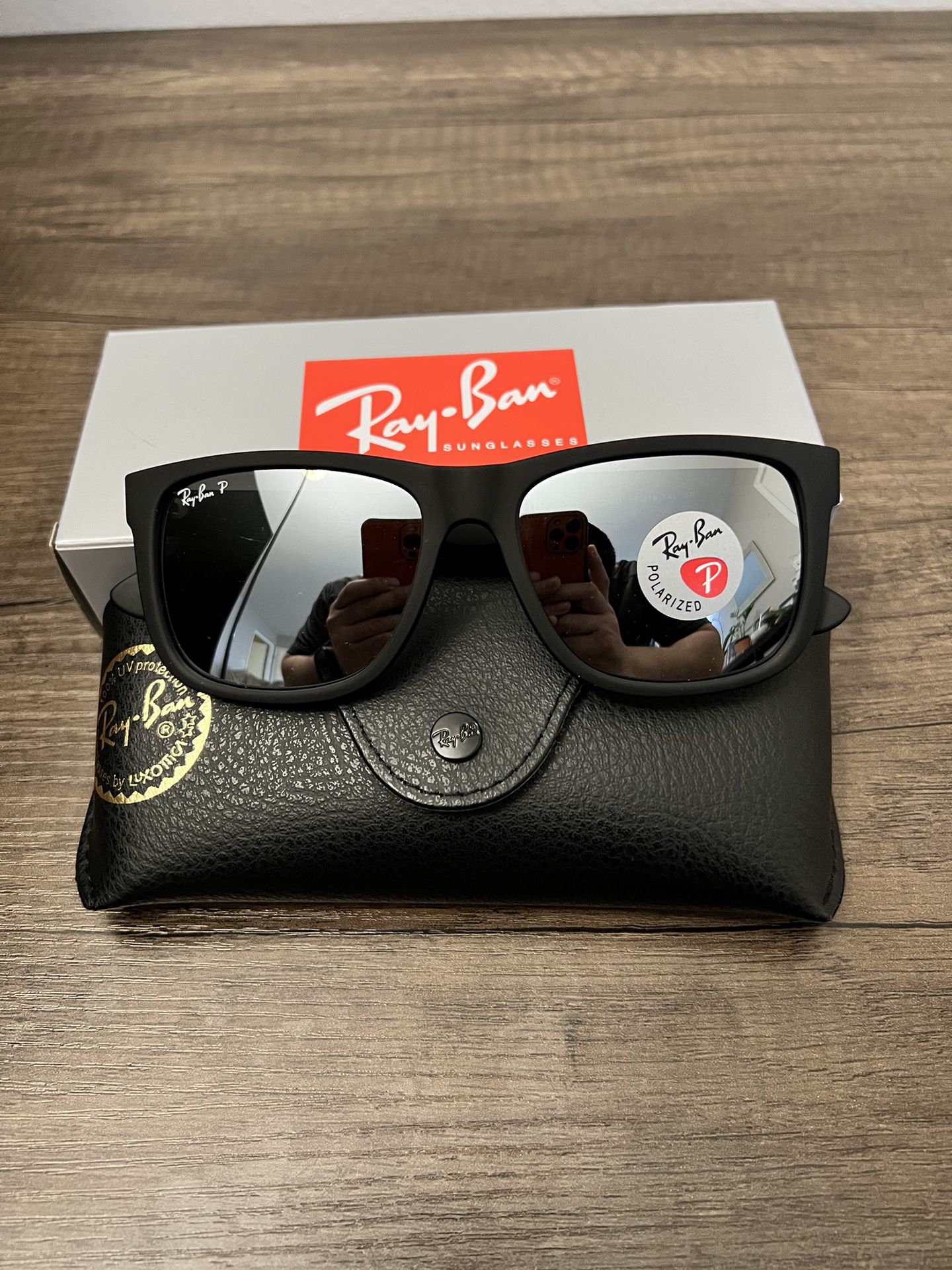 NEW in Original Packiging Polarized RB Justin Sunglasses 
