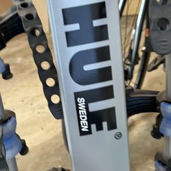 Thule Apex Swing Bike Rack - New Conditiom
