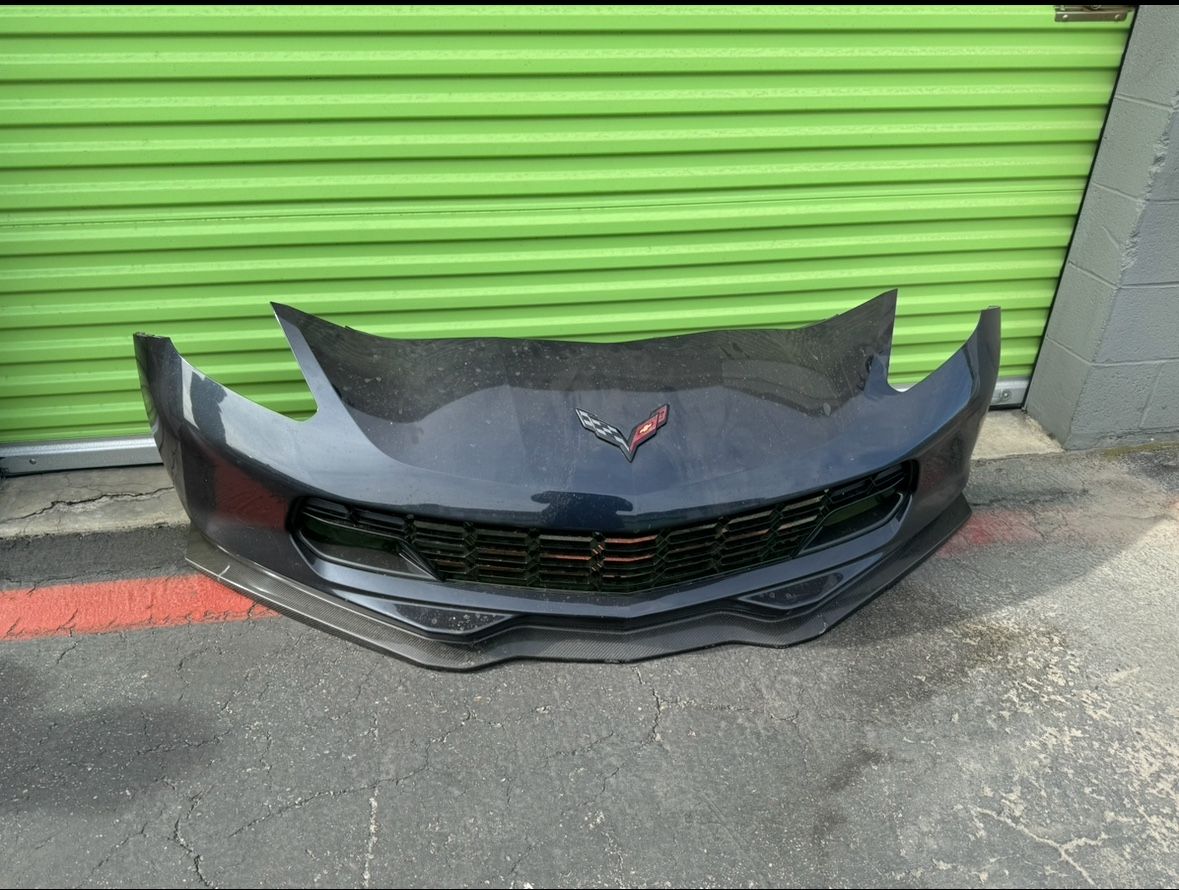 Black Z06 Bumper And Carbon Fiber Lip