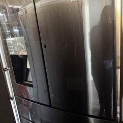 Samsung everything working FREE delivery Garage or Front door (within 20 mnutes)