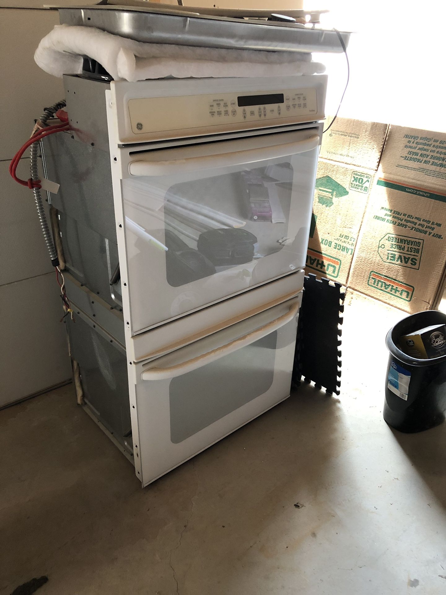 Ge true temp double oven and ge profile cook top. Over electric cook