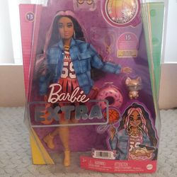 Barbie EXTRA: No. 13 Malibu