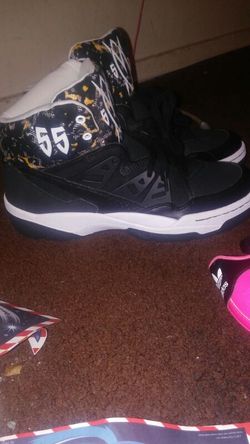 ADIDAS For 50 DOLLARS size 10 1/2 CLASSIC 55 ONLY WORN ONCE USED IN GOOD CONTION