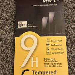 iPhone 15 plus  screen protector