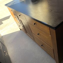 🌹SOLID WOOD DRESSER /7 DRAWER  BROWN  COLOR AND QUEEN SIZE BED FRAME  🌹