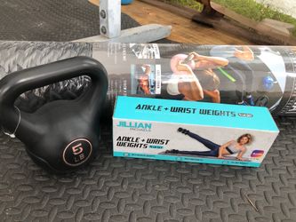 New mat ankles weights and kettlebell 5 lib