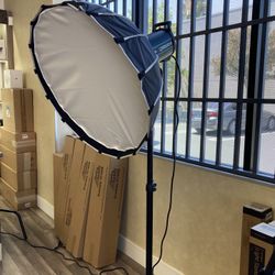 Godox Q5600 II with Light Stand & Soft-box 