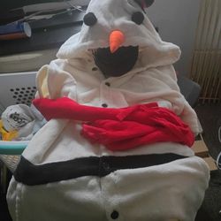 Daper Frosty costume 