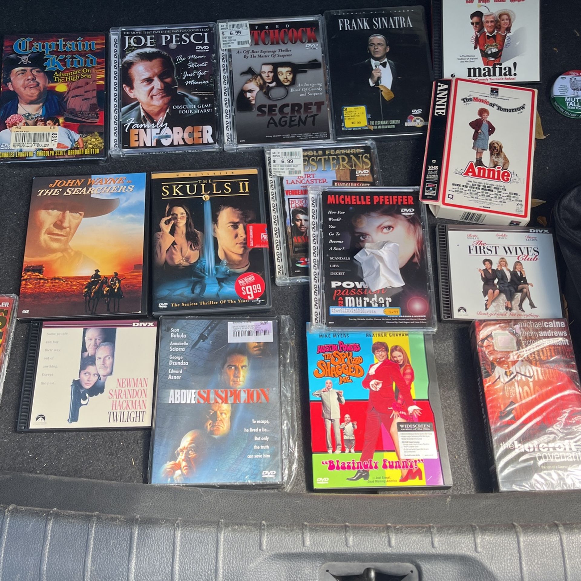 Vintage/classic DVD/VHS