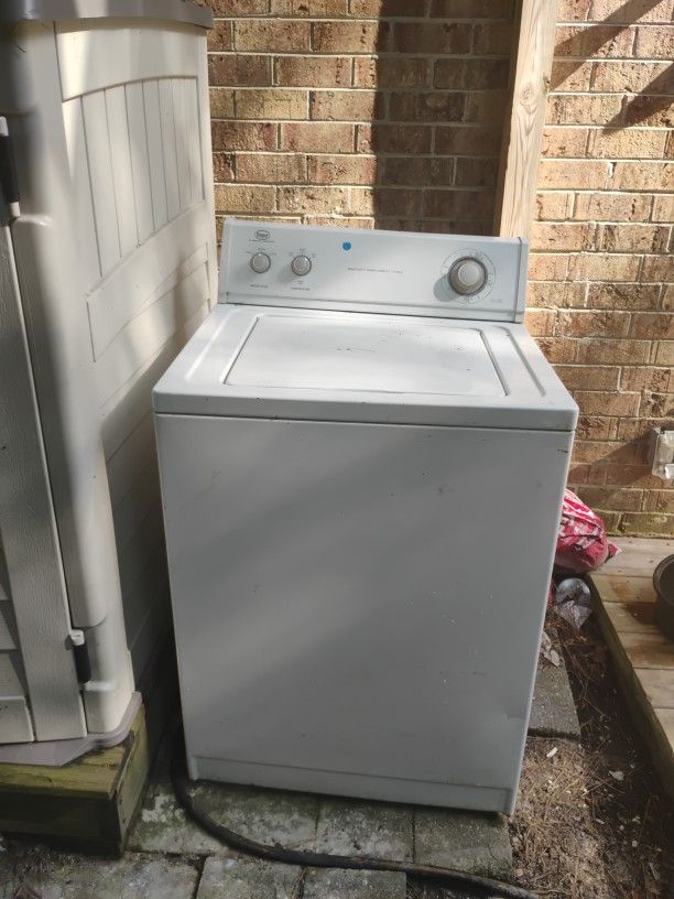 Washing Machine With Drayer