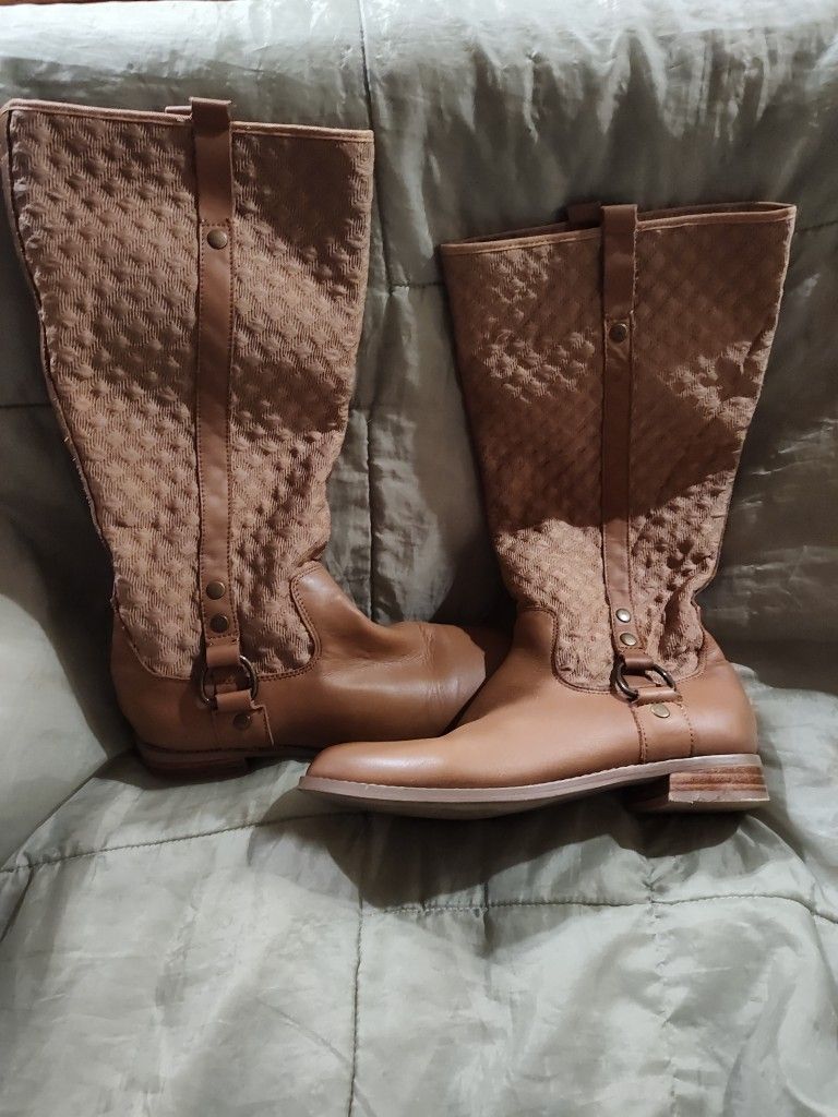Brown Boots Size 8