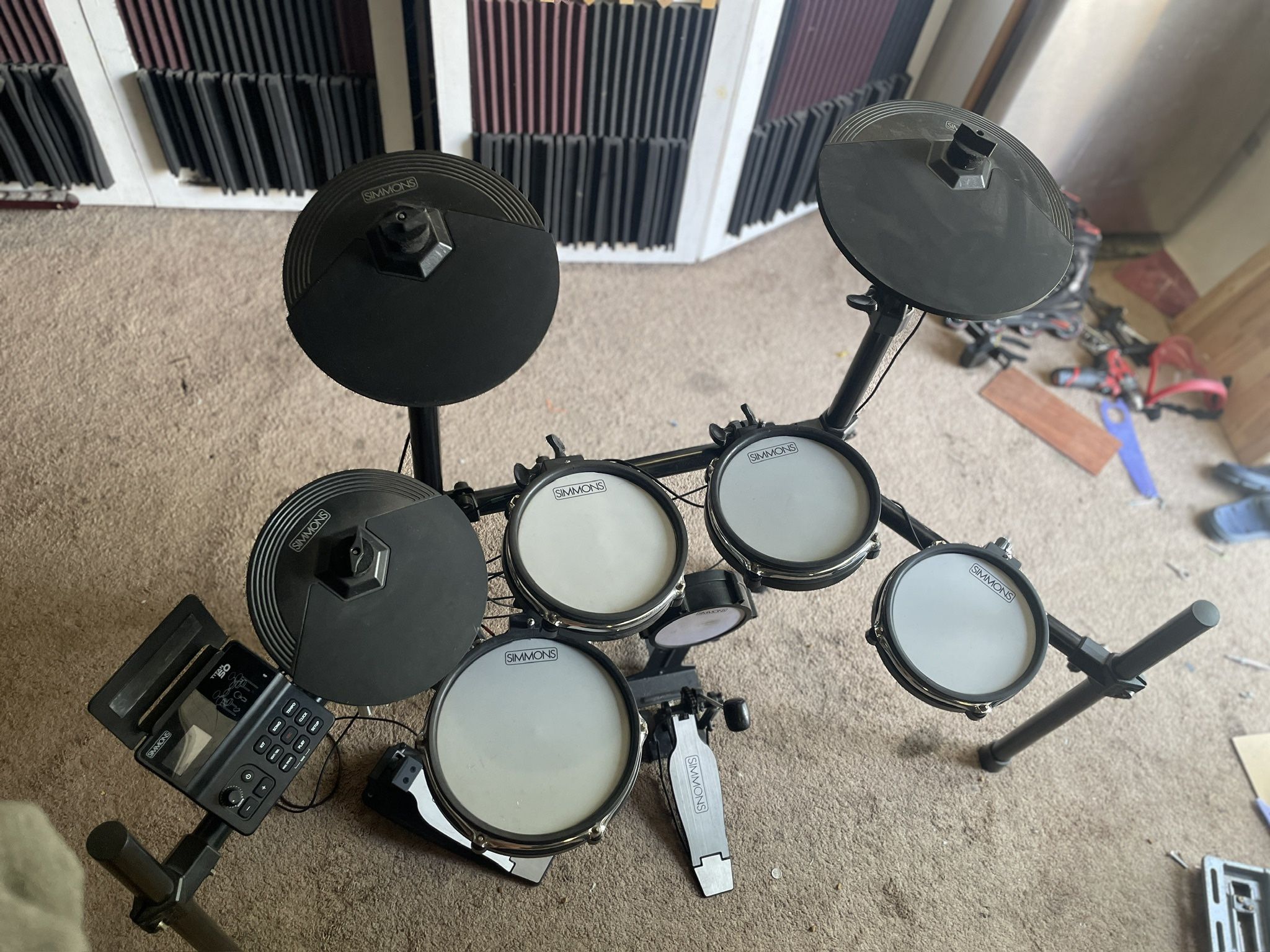 Electronic Drumkit (mesh heads)