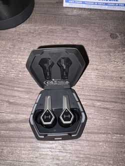 Hecate Wireless Gaming Earbuds