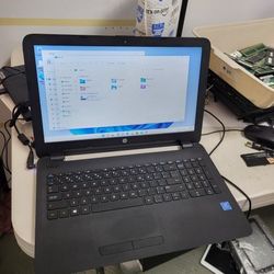 HP TRE 15.6 INCH SCREEN WITH 8G AND WINDOW 11 LIKE NEW (LAP25)