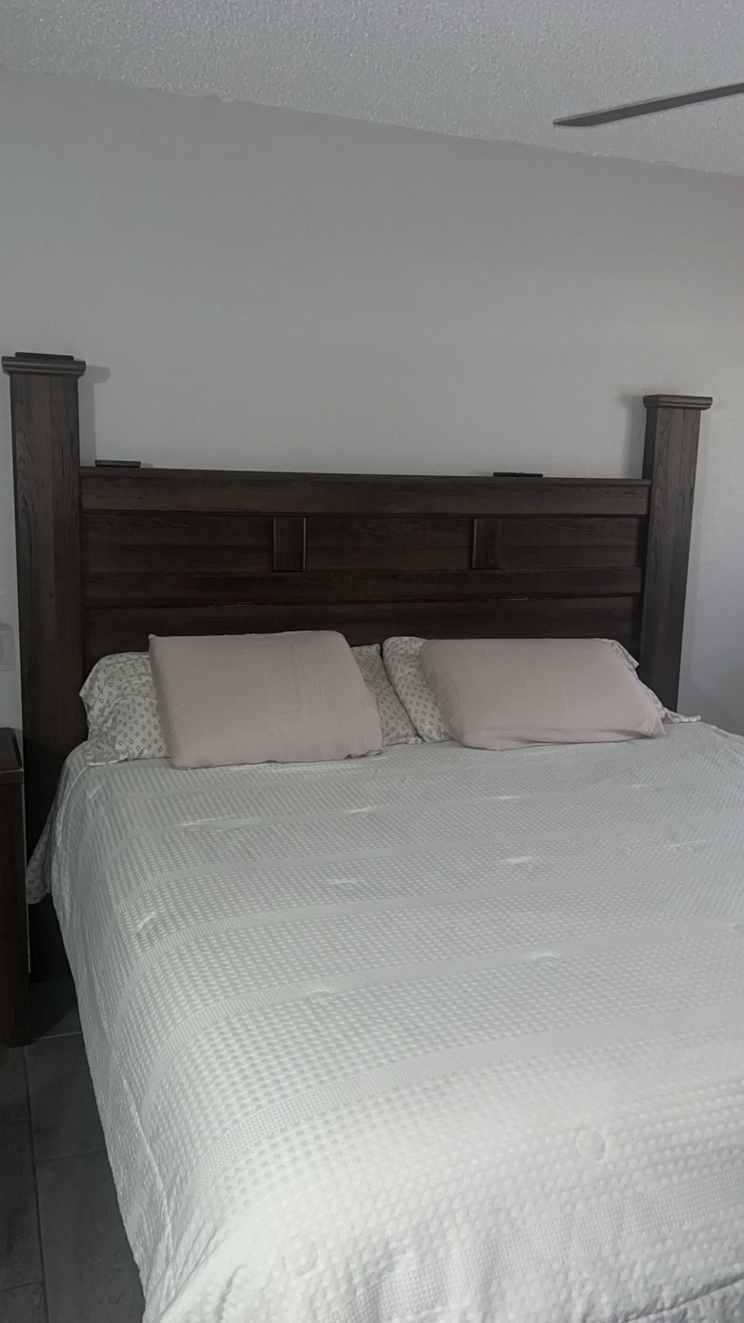 Bedroom Set