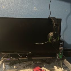 GAMING MONITOR 