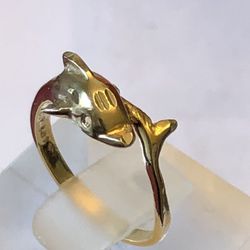 14k yellow gold, dolphin ring, 1.72 grams,size 4.25, please look at all pictures for more details