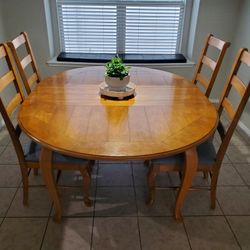 Solid Oak Kitchen Dining Table And Chairs