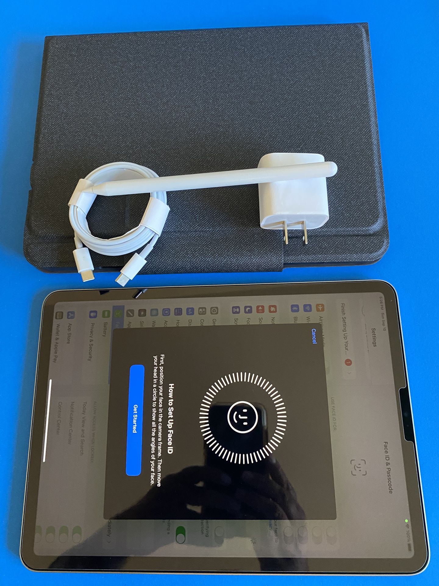 256gb Apple IPad Pro 11” 4th Generation (2022 Latest Model / M2 chip ) with Keyboard case, pen & Accessories (warranty 04/2024)