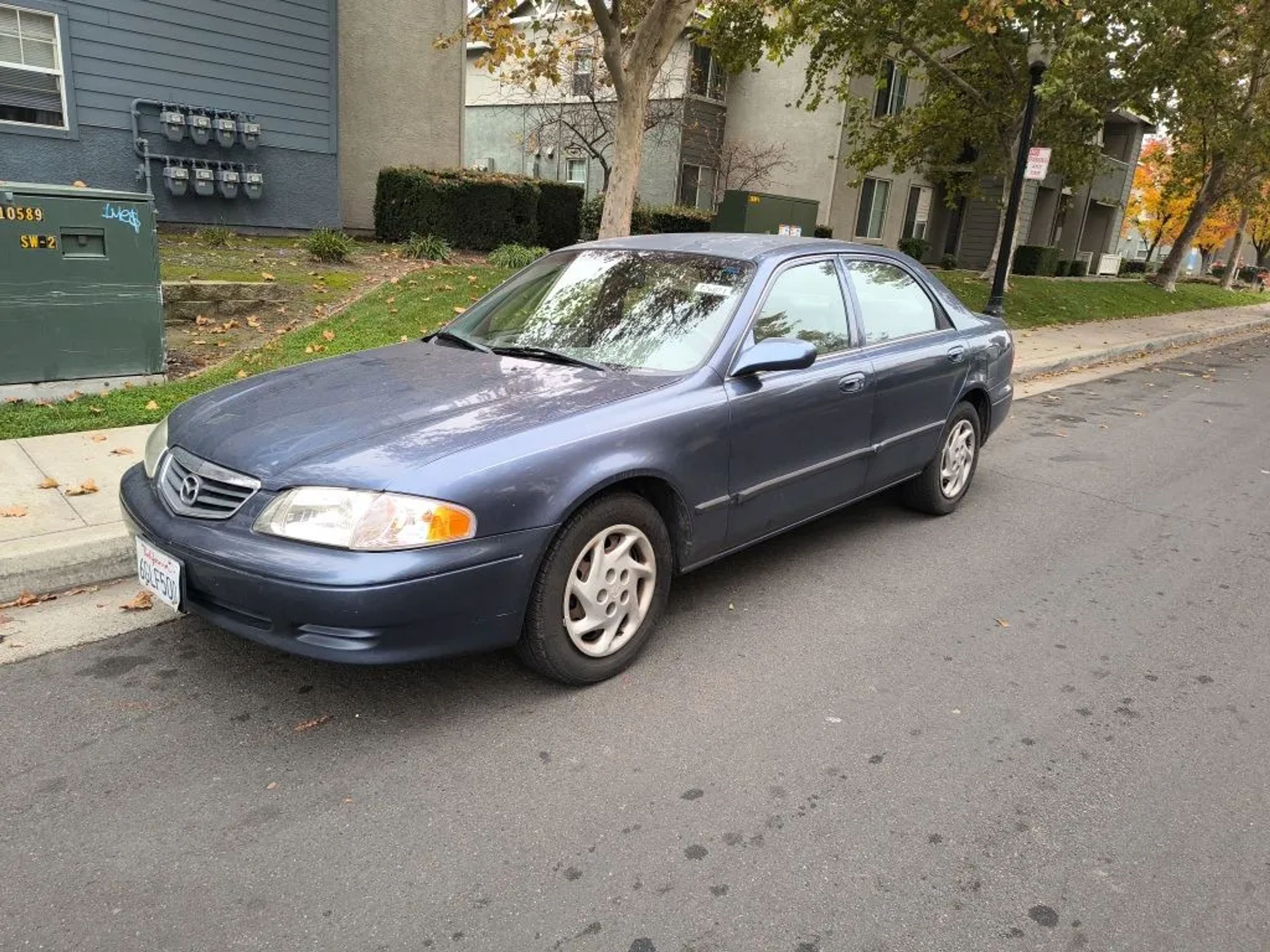 2001 MAZDA 626