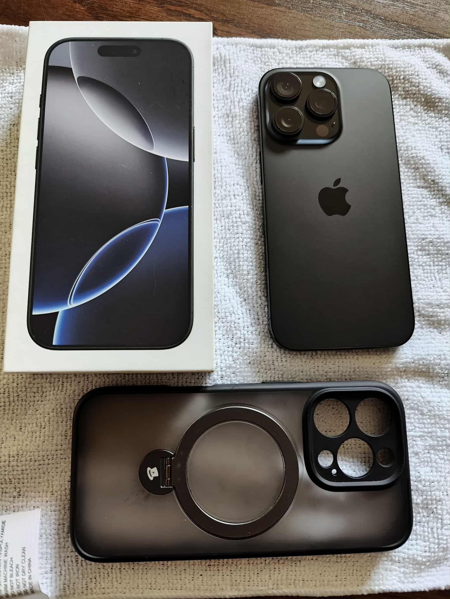 IPHONE 16 PRO UNLOCKED PICK UP ONLY WATERFORD NJ 08089 NO MONEY DON'T TEXT 
