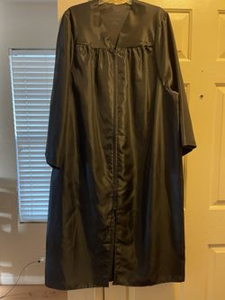 Graduation Gown - Black