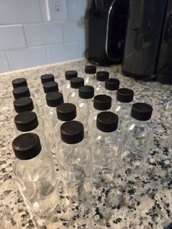 🍶 4oz Clear Glass Bottles with Black Caps (20 pack) - $15 | Moving Sale! Must Go By 6/20!