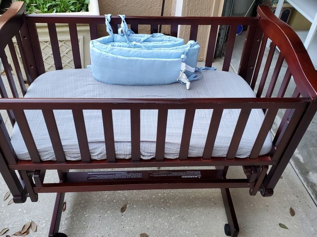 Baby Cradle for Sale!