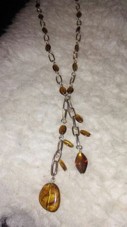 SILVER LINK & HONEY AMBER NECKLACE