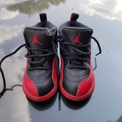 Jordan Flue Game 12s Kids Size 9c
