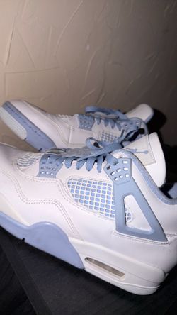 Jordan 4s