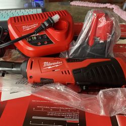 MILWAUKEE M12 1/4 RACHET #2456-20  BATTERY 3.0  And M12 Charger  New Out The Box Never Used (( Read Below ))