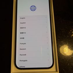 Unlocked Perfect Condition iPhone 15 128G