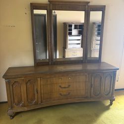 Dresser With Mirror (mirror Taken Off For Easy Moving)
