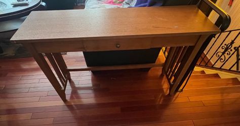 Brown Wood Desk / Table center Drawer pull out can be used in any room