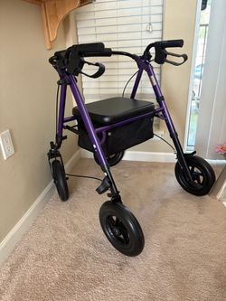 Adult walker like new
