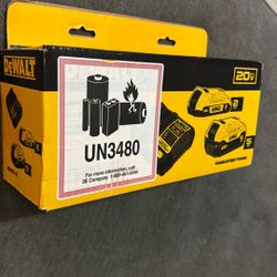 DEWALT 20V MAX Lithium-Ion Battery Kit with 5.0Ah and 2.0Ah Battery and Charger